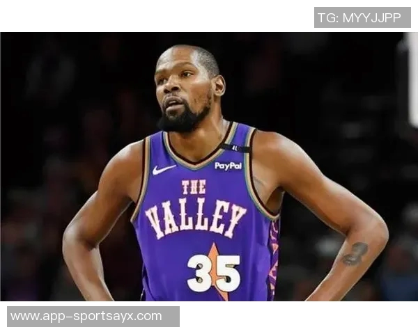 乌度卡直言杜兰特应有七八个盖帽却因裁判判罚遭无情吹罚